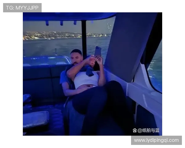 克莱女友马冬梅甜蜜分享二人合照引发热恋话题引网友热议